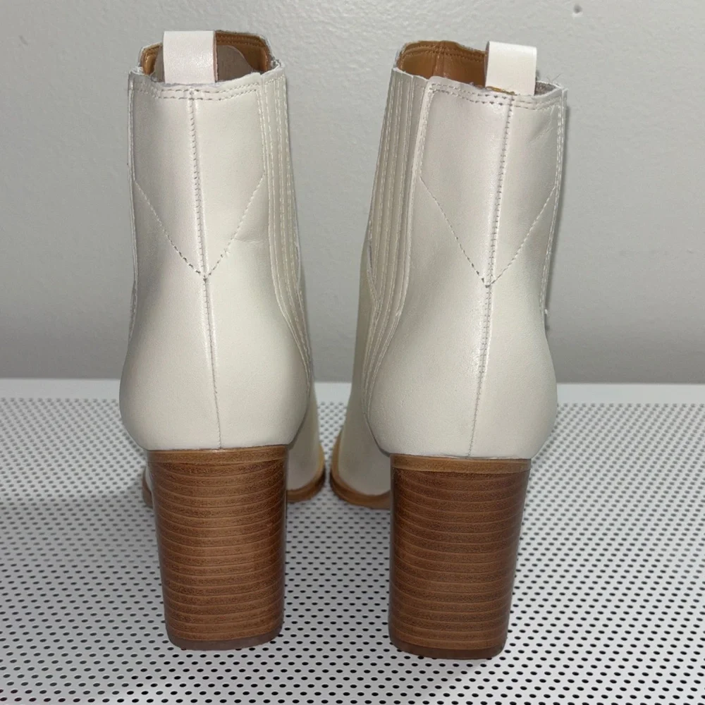 🆕 NWOT Marc Fisher Gadri Ivory Ankle Booties - Picture 4 of 8